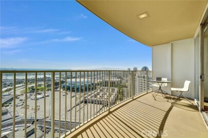 700 E Ocean #3107 Photo