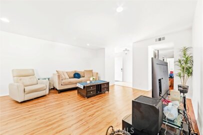 3939 N Virginia #312 Photo