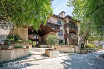Splendid Newly Listed Ohio Square Condominium Located at 1110 Ohio Avenue #303